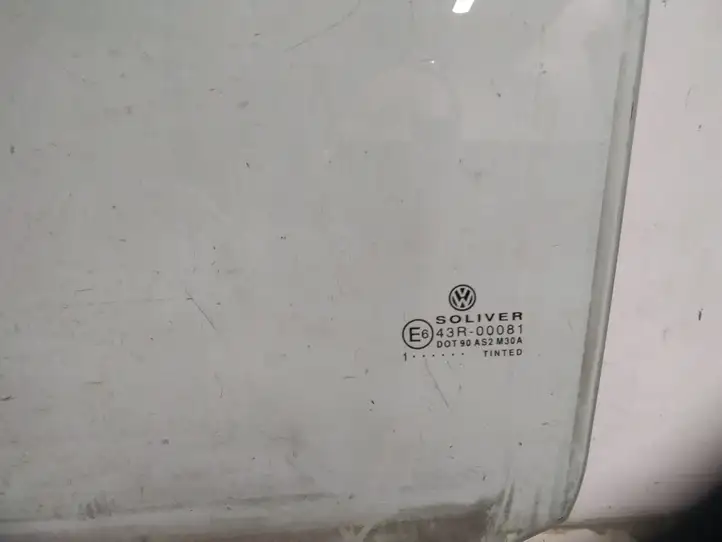 Volkswagen PASSAT B5.5 (2001 - 2005) 43R00081 Стекло задней двери — фото 3