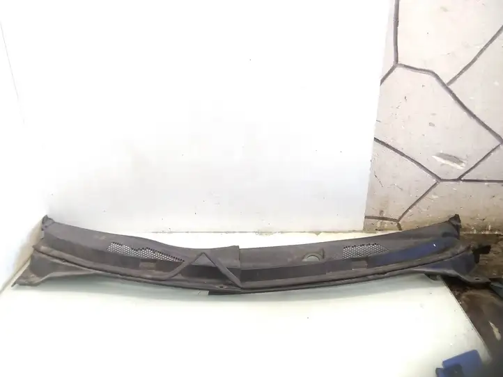 Nissan Primera (2001 - 2008) 66863AU310 Жабо стеклоочистителей — фото 1