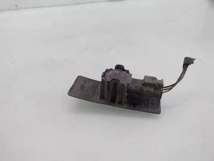 Volkswagen PASSAT B7 (2011 - 2014) Датчик парковки — фото 3