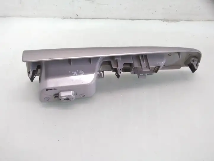 Subaru Forester SH (2008 - 2013) 94266FG510 Накладка кнопки стеклоподъемника — фото 2
