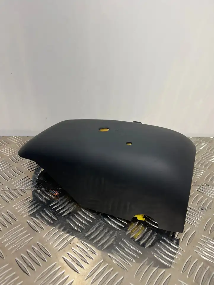 Audi A6 C7 (2011 - 2014) 4G0953516E Обшивка рулевой колонки — фото 2