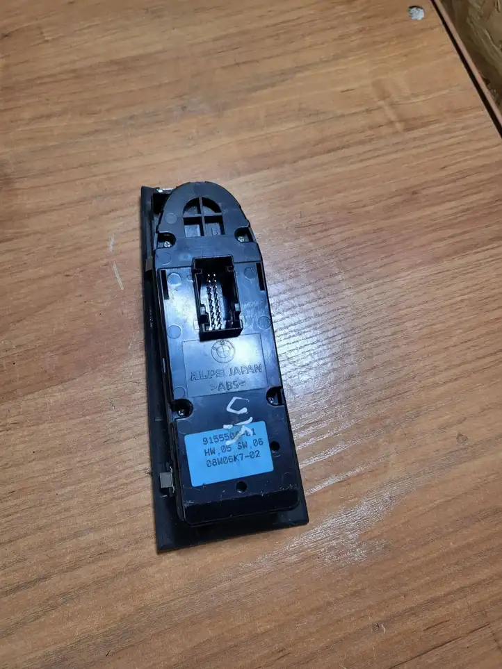 BMW 3 E90 E91 (2005 - 2012) 9155504 Блок кнопок стеклоподъемников — фото 2