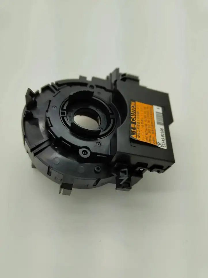 Toyota Prius (XW30) (2009 - 2015) 0H2U022293 Контактное кольцо SRS — фото 1