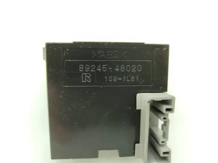 Toyota Prius (XW20) (2003 - 2009) 8924548020 Датчик угла поворота руля — фото 2