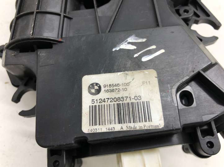 BMW 5 F10 F11 (2009 - 2016)  918546 Притягиватель задней крышки