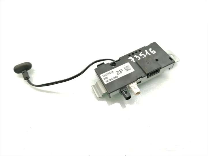 13327068 Opel Insignia A Antenos stiprintuvas