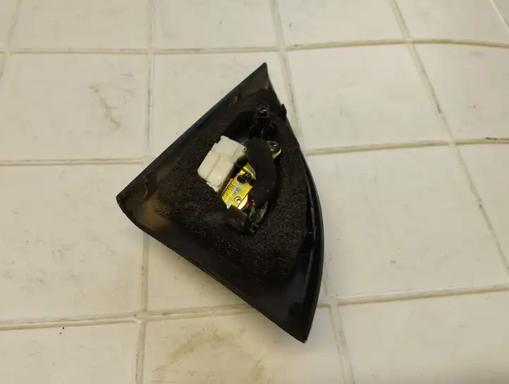 Hyundai Tucson JM (2004 - 2009)  876602E020 Громкоговоритель (громкоговорители) высокой частоты в передних дверях