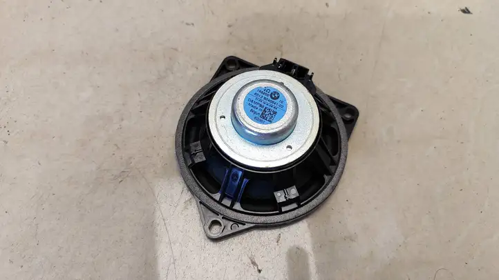 BMW 7 F01 F02 F03 F04 (2008 - 2016)  9240641 Громкоговоритель в панели