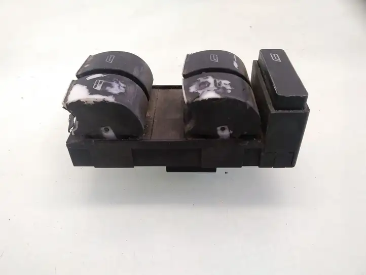Audi A4 S4 B6 8E 8H (2000 - 2006) 8Z0959851 Кнопка стеклоподъемников — фото 3