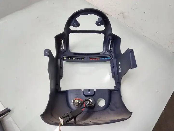 Smart ForTwo I (2000 - 2007) 993790002 Центральная отделка панели приборов — фото 5