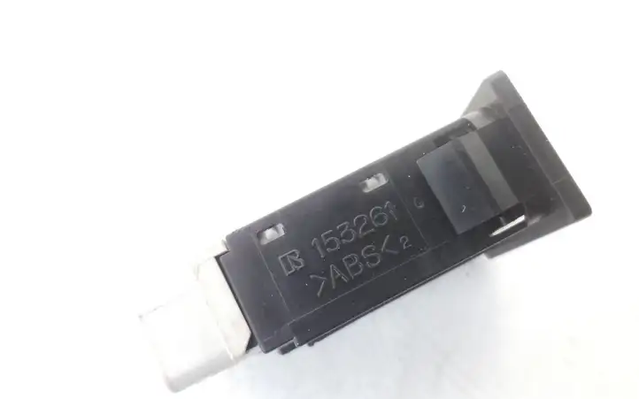 Toyota Avensis T250 (2006 - 2009) 153337 Кнопка обогрева стекла — фото 6
