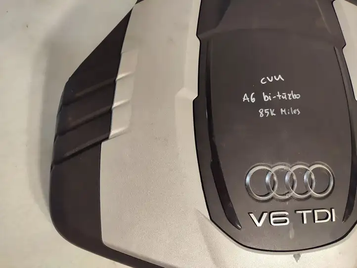 Audi A6 C7 (2011 - 2014) 059103925CC Крышка двигателя декоративная — фото 6