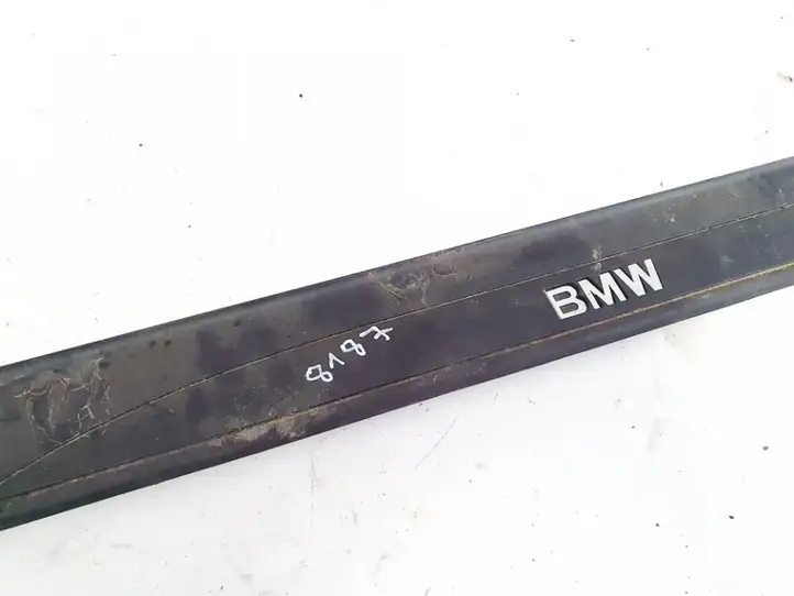BMW 3 E90 E91 (2005 - 2012) 51477060280 Внутренняя отделка переднего порога — фото 2