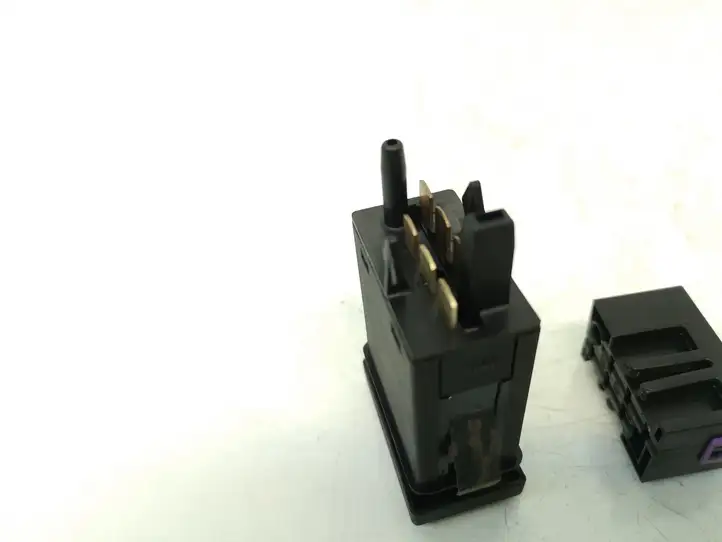 Volkswagen PASSAT B5.5 (2001 - 2005) 3B0959621C Кнопка обогрева стекла — фото 3