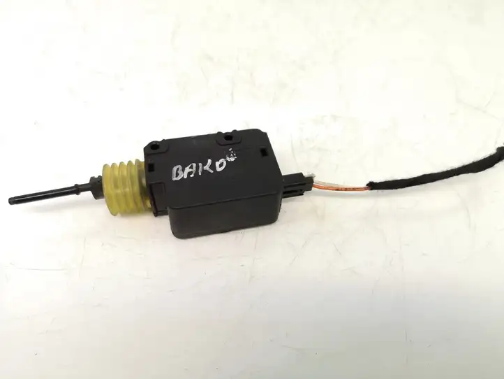 Mercedes-Benz ML W163 (1997 - 2005) A1638201642 Привод замка крышки топливного бака — фото 1