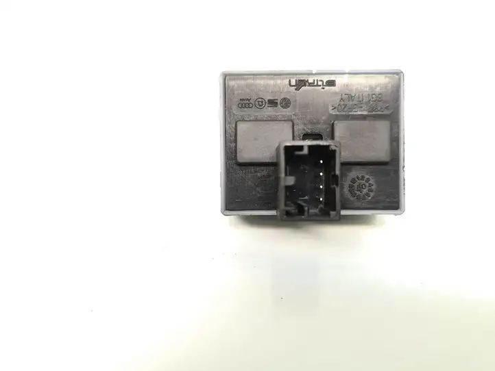 Volkswagen Polo (2005 - 2009) 6Q0959858 Блок кнопок стеклоподъемников — фото 3