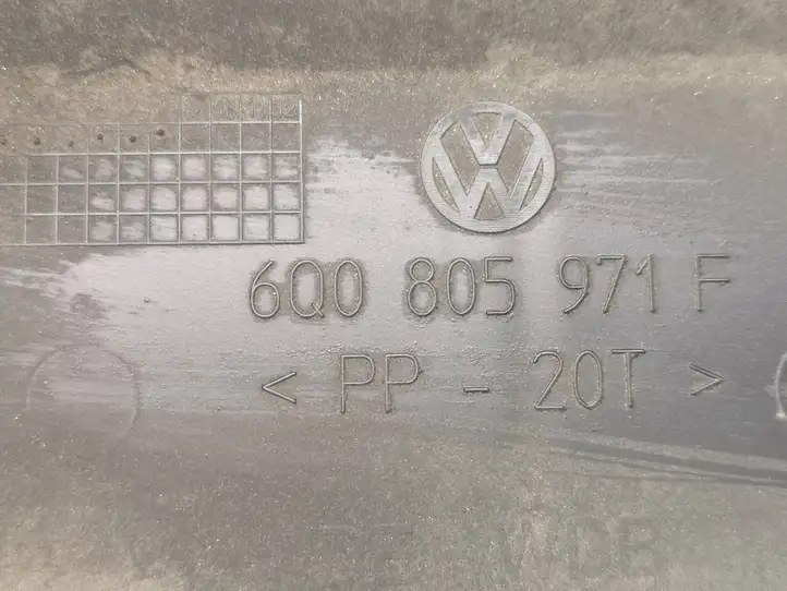 Volkswagen Polo (2005 - 2009) 6Q0805971F Детали воздухозаборника — фото 4