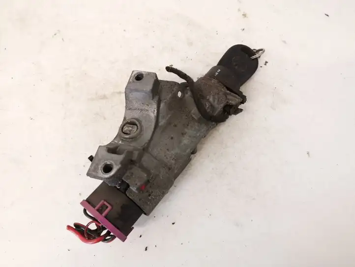 Volkswagen Polo III 6N 6N2 6NF (1994 - 2001) 4b0905851c Замок зажигания — фото 2