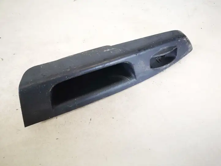 Hyundai Getz (2002 - 2005) 935801c020 Накладка кнопки стеклоподъемника — фото 1