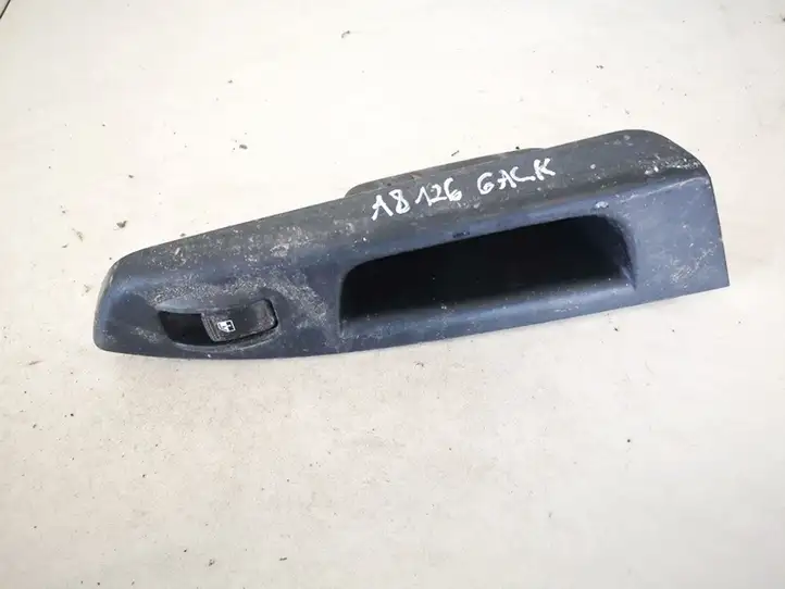 Hyundai Getz (2002 - 2005) 935801c010 Блок кнопок стеклоподъемников — фото 1