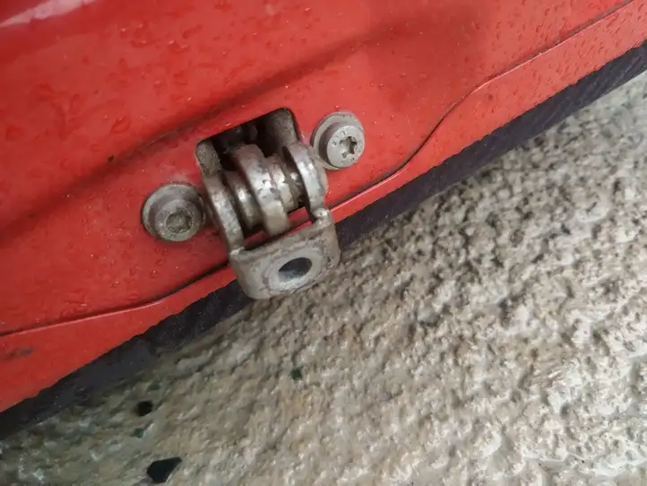 Opel Astra G (1998 - 2004) Ограничитель задней двери — фото 2