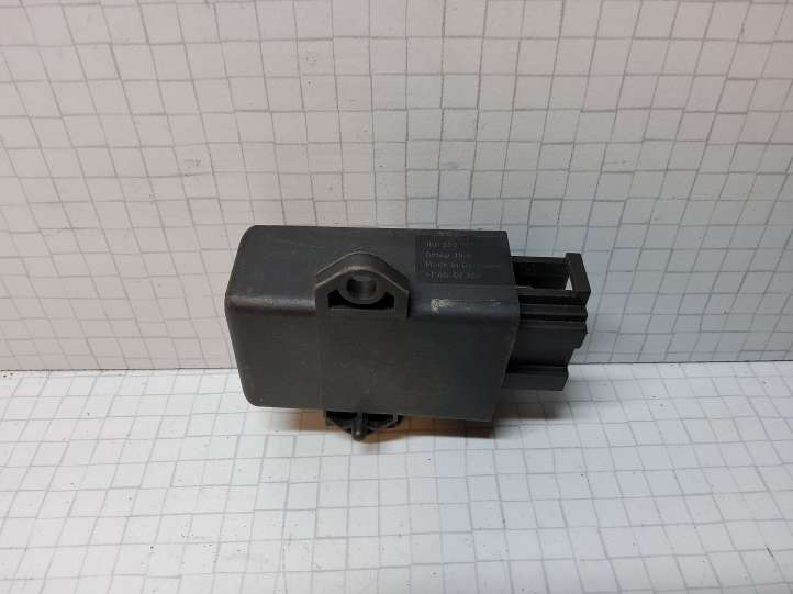 Volkswagen PASSAT B6 (2005 - 2010)  1K0959772 Реле обогрева