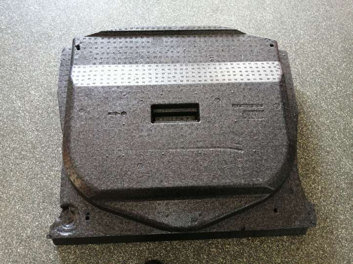 Land Rover Range Rover Evoque (2011 - 2015)  BJ3219G381AC Отделка отсека запасного колеса