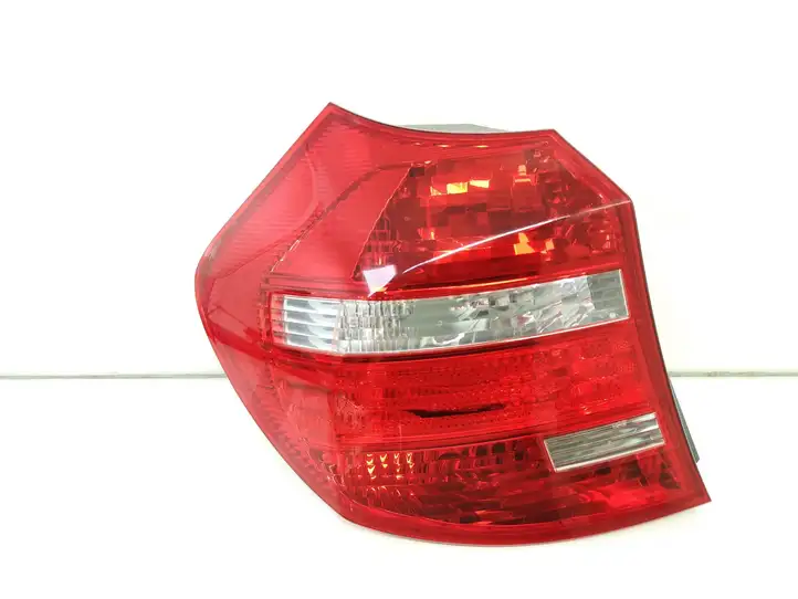 BMW 1 E81 E87 (2004 - 2011) 7164955 Задний фонарь в кузове — фото 1