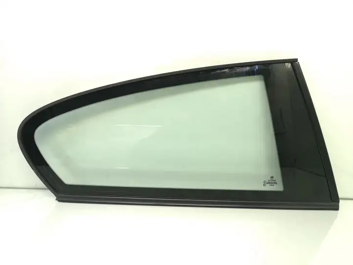 BMW 1 E81 E87 (2004 - 2011) 7164630 Заднее боковое стекло — фото 1