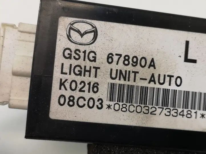 Mazda 6 (2009 - 2012) GS1G67890A Реле освещения — фото 2
