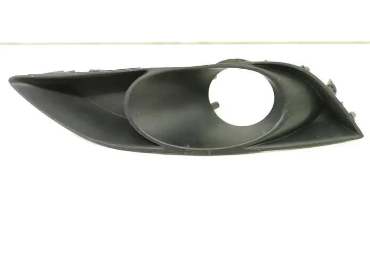 Toyota Auris 150 (2006 - 2012) 8148112070 Решетка противотуманной фары — фото 1
