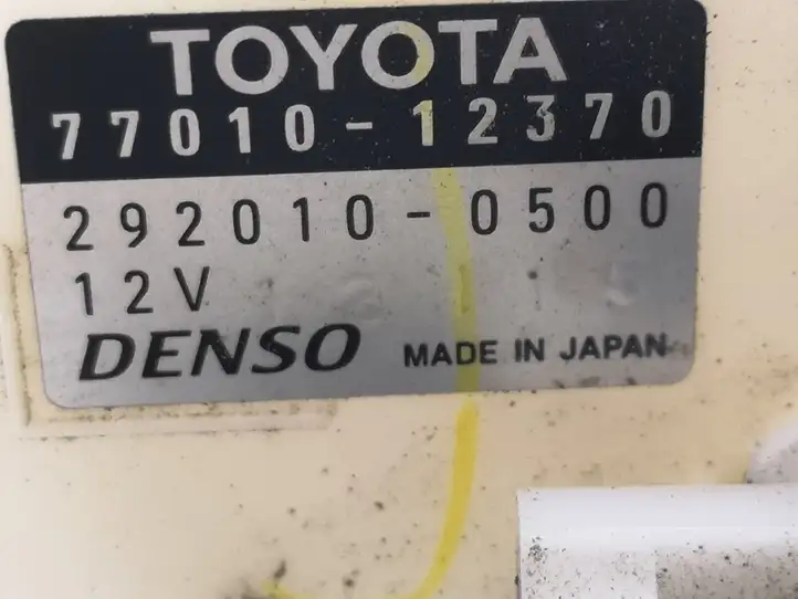 Toyota Auris 150 (2006 - 2012) 7701012370 Топливный насос (в баке) — фото 3