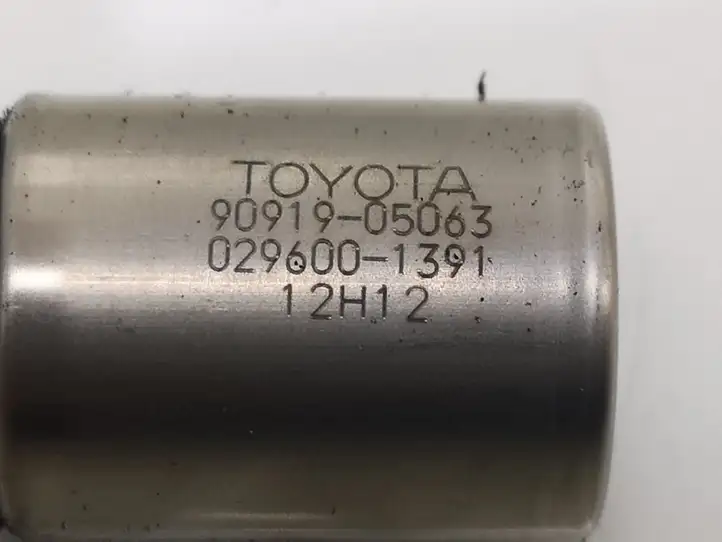 Toyota Auris 150 (2006 - 2012) 9091905063 Датчик коленвала — фото 2