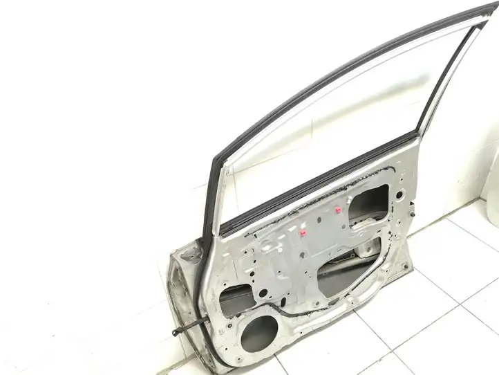 Toyota Auris 150 (2006 - 2012) Дверь — фото 8