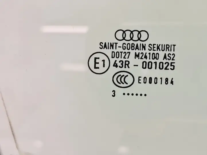 Audi A4 S4 B6 8E 8H (2000 - 2006) Стекло передней двери — фото 2