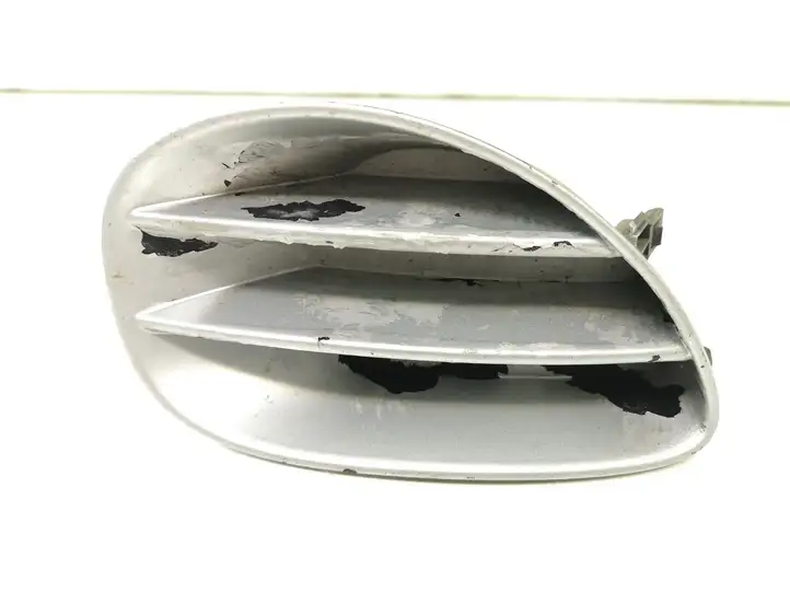 Toyota Yaris (2005 - 2009) 814810D010 Нижняя решетка переднего бампера — фото 1