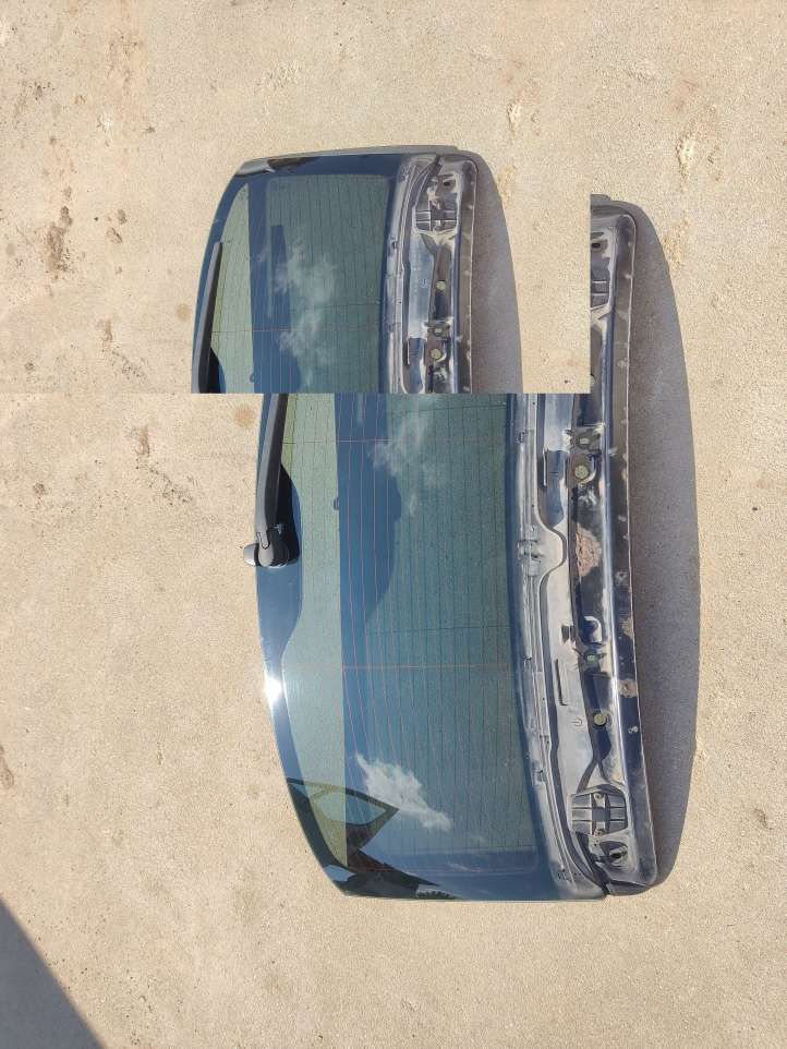 BMW 5 F10 F11 (2009 - 2016)  7206562 Заднее стекло