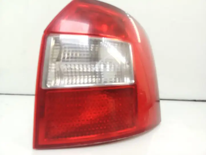 Audi A4 S4 B6 8E 8H (2000 - 2006) 8E9945096 Задний фонарь в кузове — фото 2