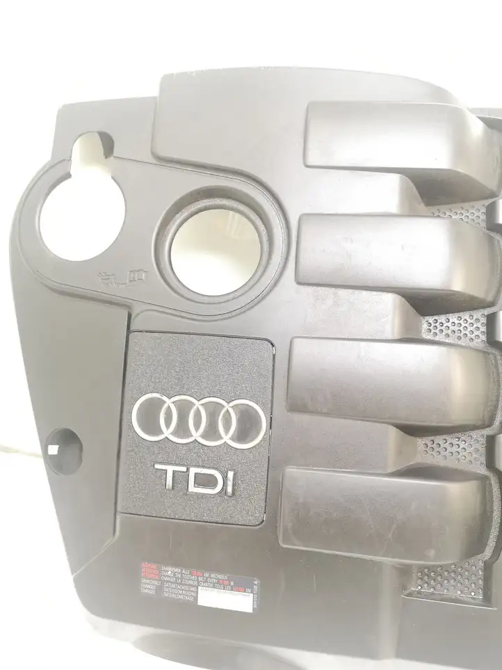 Audi A4 S4 B6 8E 8H (2000 - 2006) 038103925 Крышка двигателя декоративная — фото 4