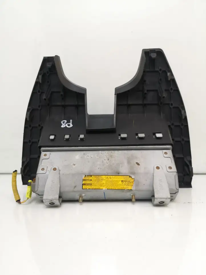 Toyota Corolla Verso E121 (2004 - 2007) 739970F010 Коленная подушка безопасности — фото 2