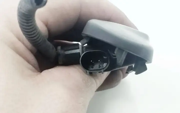 Volkswagen Golf V (2003 - 2009) 1T0955986 Форсунка омывателя лобового стекла — фото 3