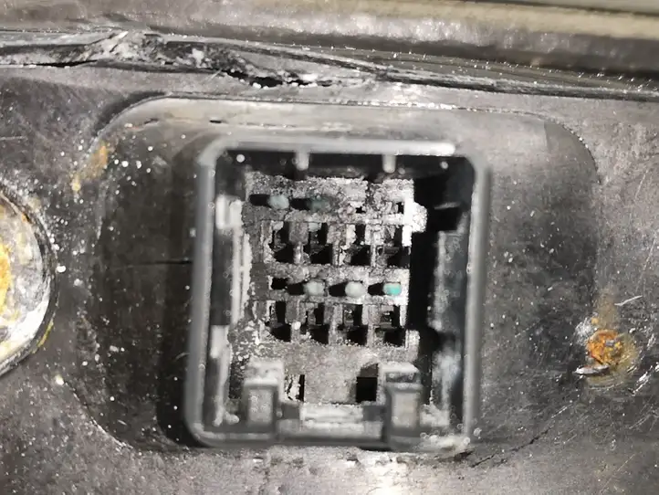 Hyundai H-1, Starex, Satellite (2007 - 2013) E4022709 Боковое зеркало с электроприводом — фото 9
