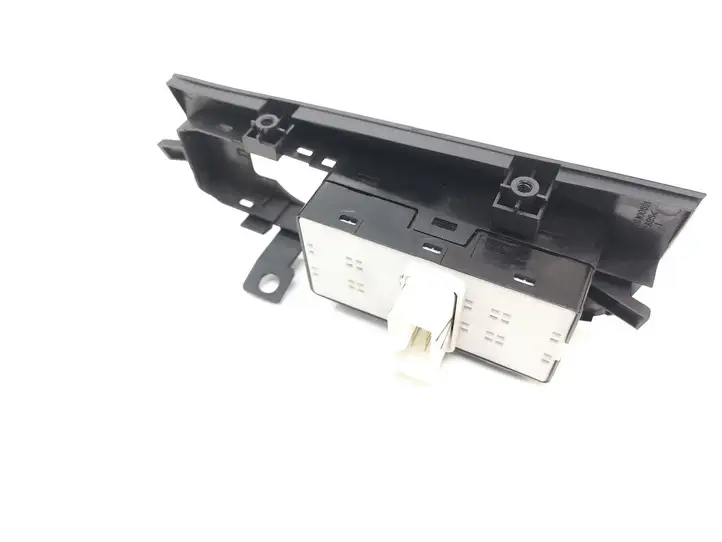 Hyundai H-1, Starex, Satellite (2007 - 2013) 202006583 Блок кнопок стеклоподъемников — фото 3