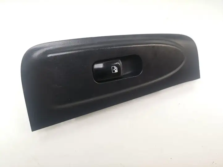 Hyundai H-1, Starex, Satellite (2007 - 2013) 202005491 Блок кнопок стеклоподъемников — фото 2