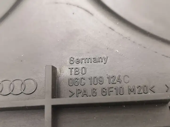 Audi A4 S4 B6 8E 8H (2000 - 2006) 06C109124C Защита ремня ГРМ — фото 4