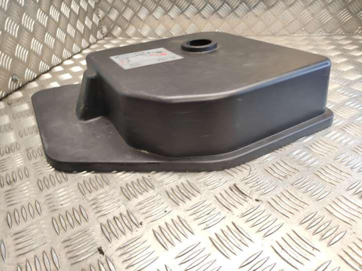 Audi A4 (2007 - 2011)  8T0012116 Отделка отсека запасного колеса