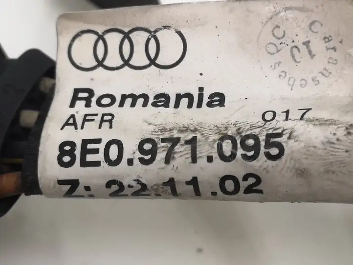 Audi A4 S4 B6 8E 8H (2000 - 2006) 8E0971095 Прочая электропроводка — фото 5