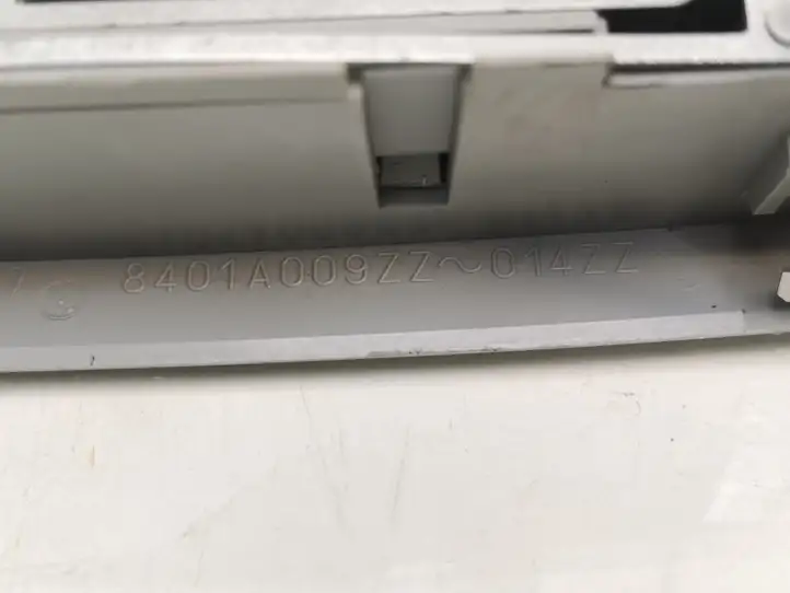 Mitsubishi ASX (2010 - 2016) 8401A009ZZ Передняя подсветка — фото 4
