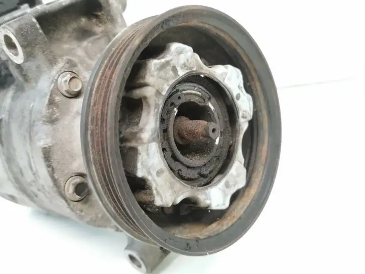 Audi A4 S4 B7 8E 8H (2004 - 2009) 8E0260805BF Компрессор (насос) кондиционера воздуха — фото 3
