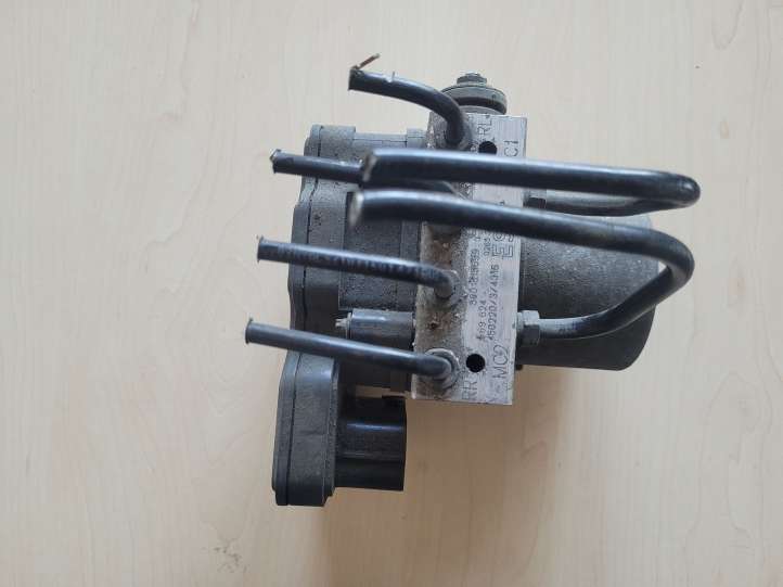 Iveco Daily 6th gen (2012 - 2020)  5801815699 Блок управления ABS